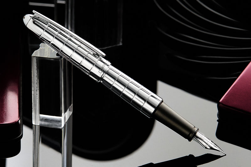 Diplomat Aero Fountain Pen - Rhomb