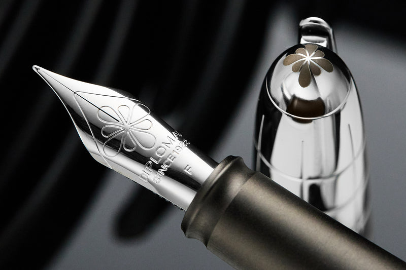 Diplomat Aero Fountain Pen - Rhomb